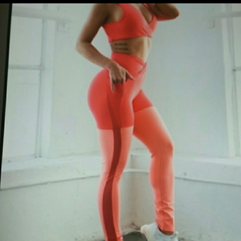 Gymshark Nikki Blackletter Leggings